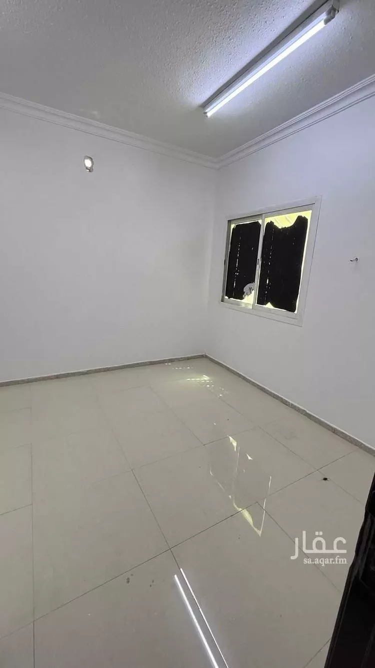 شقة للبيع في شارع وادي الخضارم, حي بدر, مدينة الرياض, منطقة الرياض صورة 2