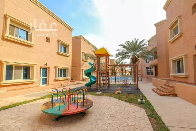 مجمع للبيع في حي الكورنيش, مدينة الخبر, المنطقة الشرقية صورة 4