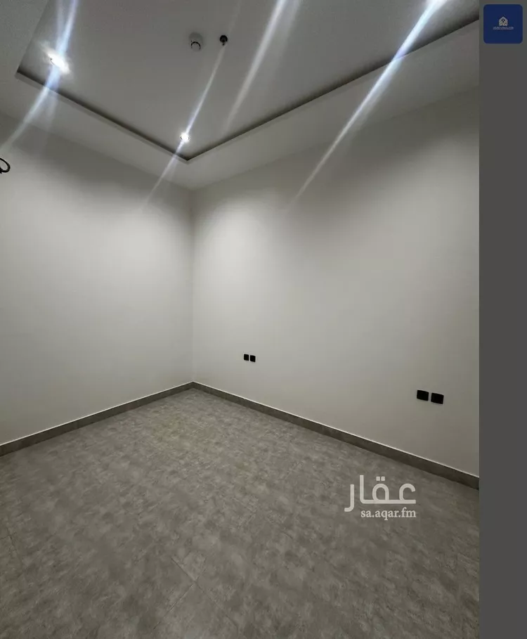 شقة للبيع في شارع الشيخ عبدالرحمن بن عبداللطيف بن عبدال, حي المنار, مدينة الرياض, منطقة الرياض 14
