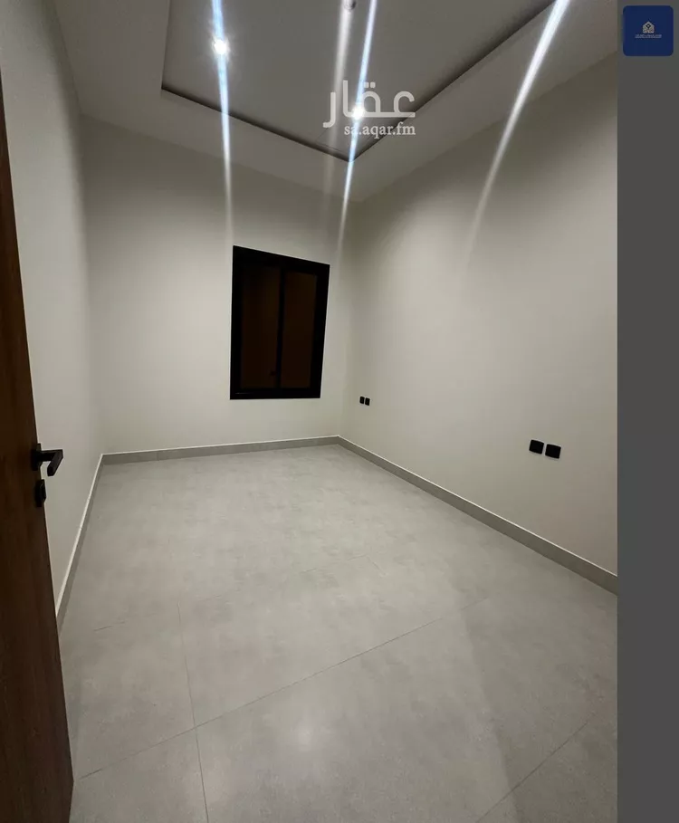 عمارة للبيع في شارع عبدالقادر الجزائري, حي الدار البيضاء, مدينة الرياض, منطقة الرياض صورة 3