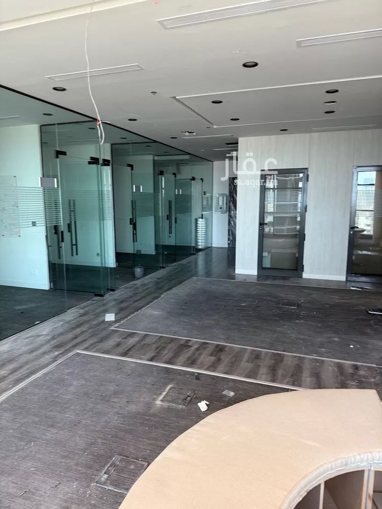 Commercial Office for Rent in Jeddah Ash Shati صورة 3