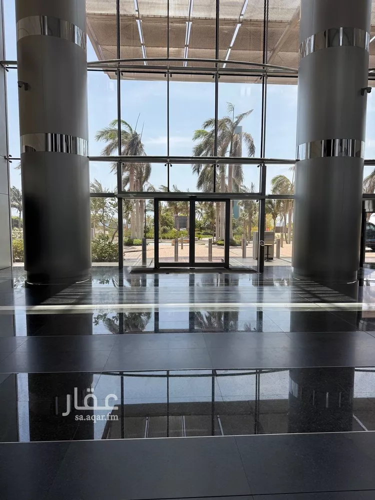 مكتب تجاري للإيجار في شارع طه خصيفان, حي الشاطئ, مدينة جدة, منطقة مكة المكرمة 6