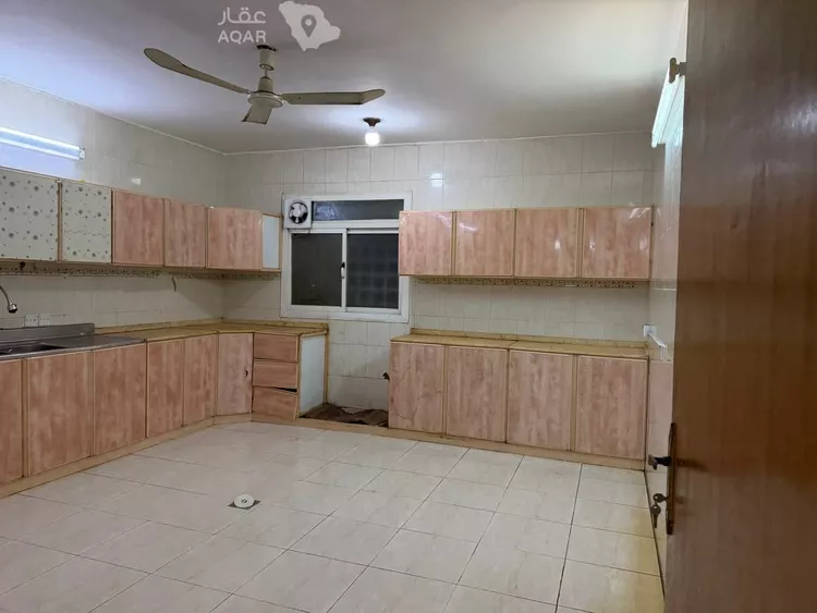 شقة للإيجار في شارع ينبع النخل, حي الربوة, مدينة أبها, منطقة عسير 6