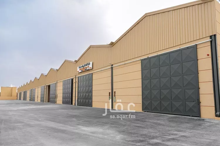 مستودع للإيجار في شارع الأمير محمد بن عبدالرحمن بن عبدالعزيز الفرعي, حي السلي, مدينة الرياض, منطقة الرياض 1 صورة