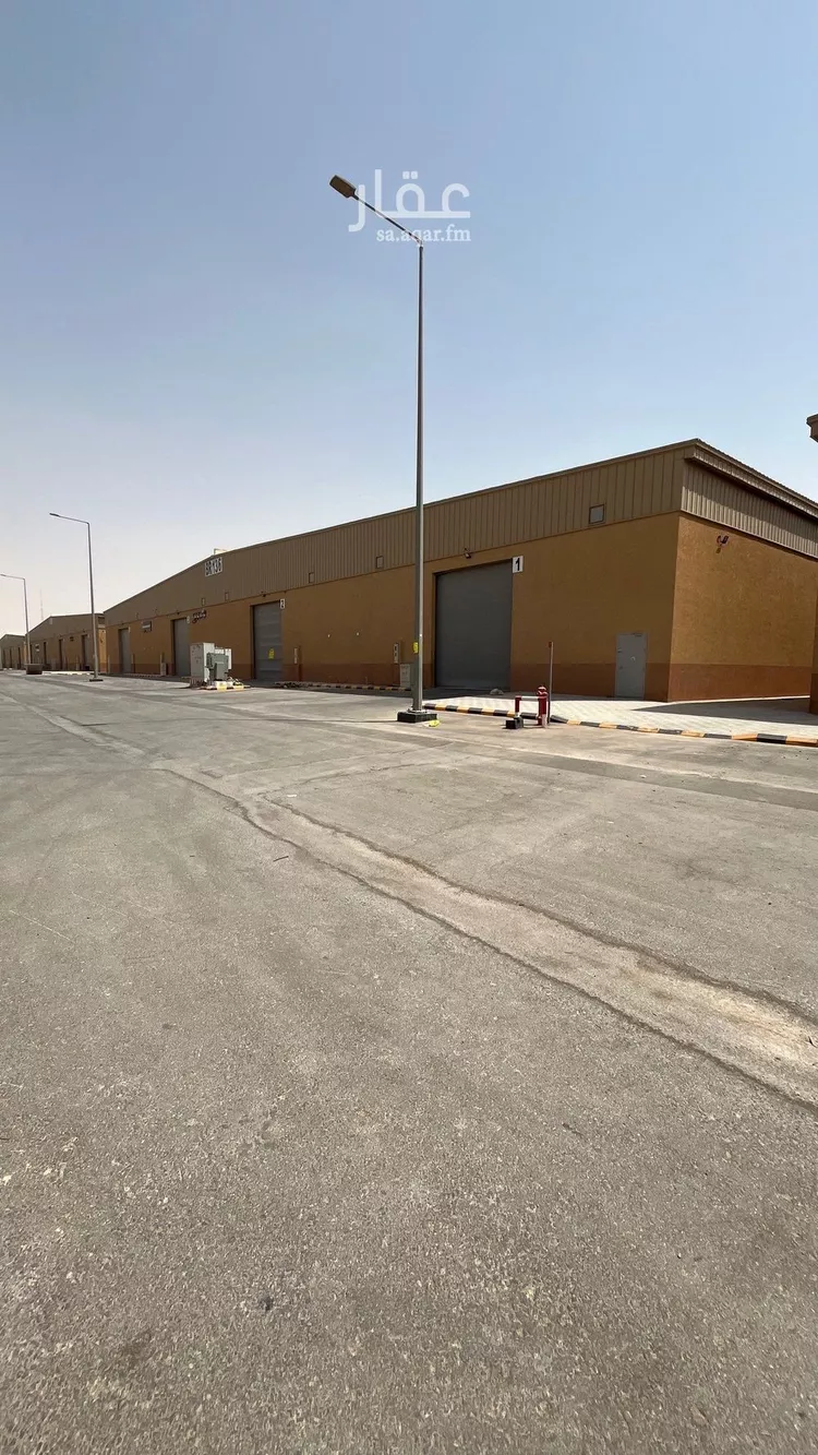 مستودع للإيجار في شارع أديمة, حي البرية, مدينة الرياض, منطقة الرياض صورة 2