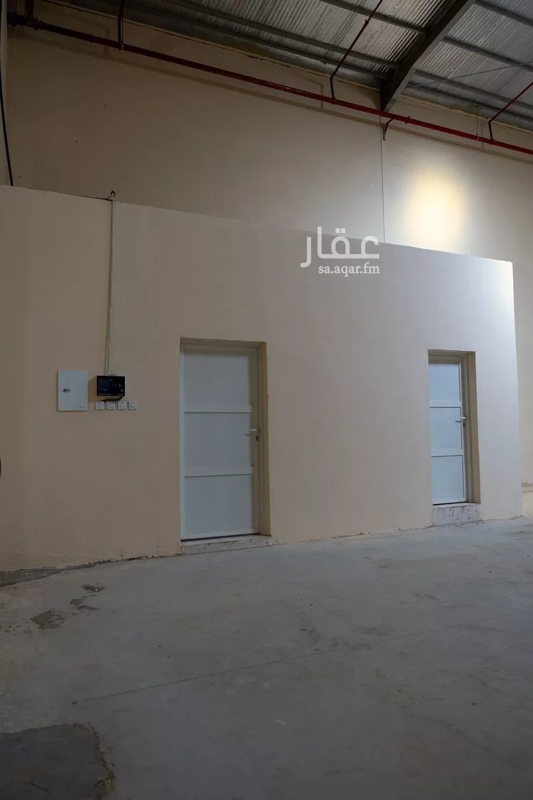 مستودع للإيجار في شارع وادي الغيل, حي السلي, مدينة الرياض, منطقة الرياض 16