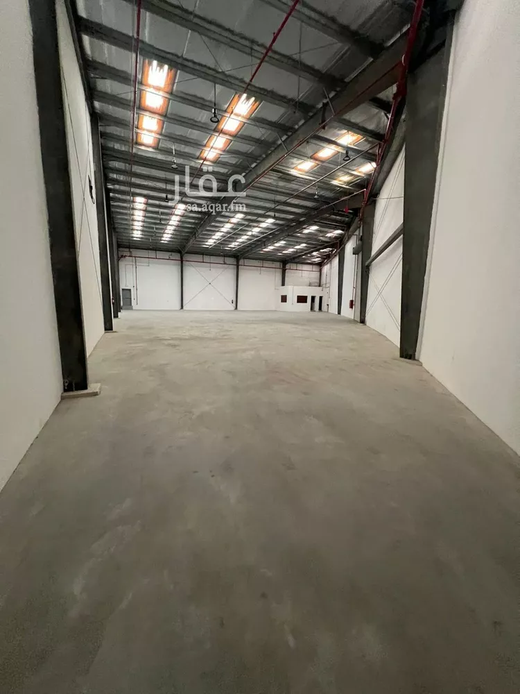 مستودع للإيجار في شارع أديمة, حي البرية, مدينة الرياض, منطقة الرياض صورة 3