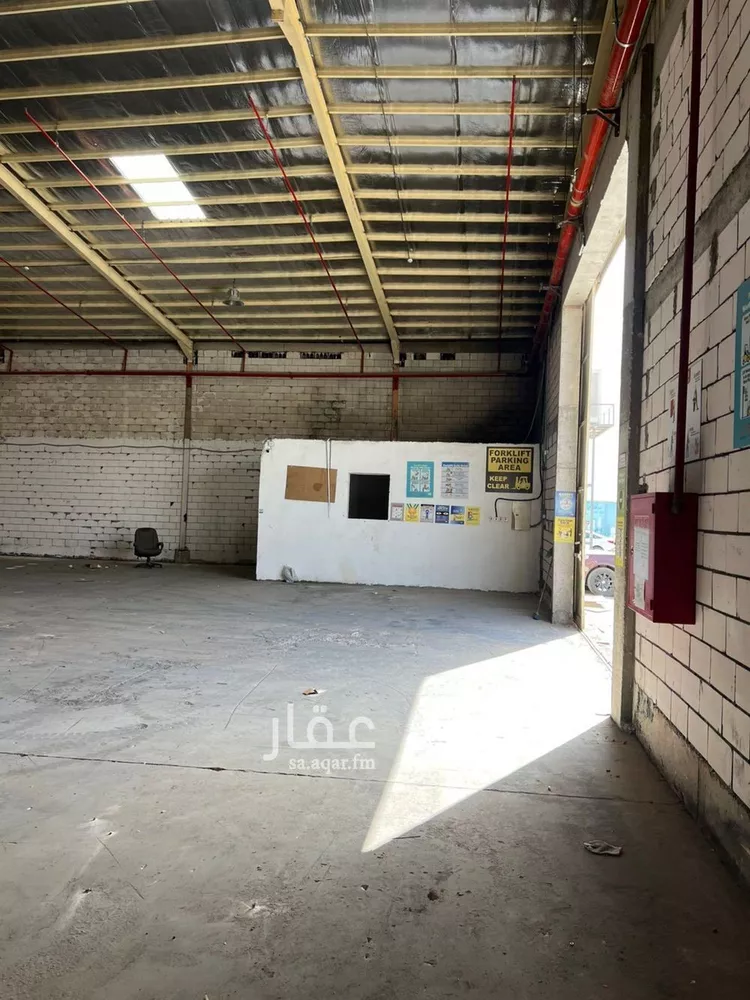 مستودع للإيجار في شارع الأمير محمد بن عبدالرحمن بن عبدالعزيز, حي المشاعل, مدينة الرياض, منطقة الرياض 6