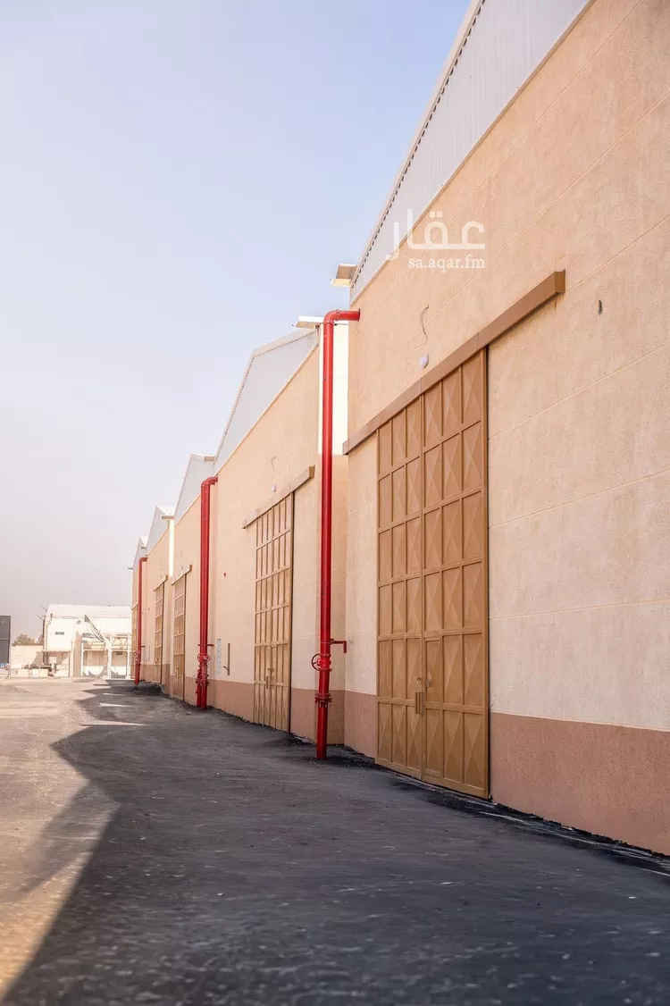 مستودع للإيجار في شارع وادي الغيل, حي السلي, مدينة الرياض, منطقة الرياض