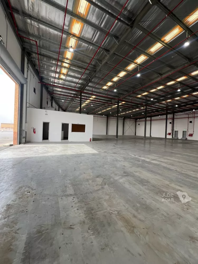 مستودع للإيجار في شارع أديمة, حي البرية, مدينة الرياض, منطقة الرياض 8