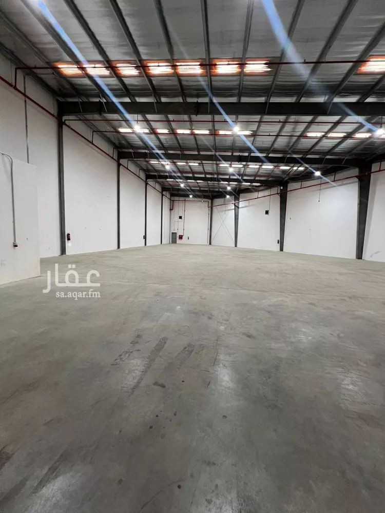 مستودع للإيجار في شارع أديمة, حي البرية, مدينة الرياض, منطقة الرياض 7