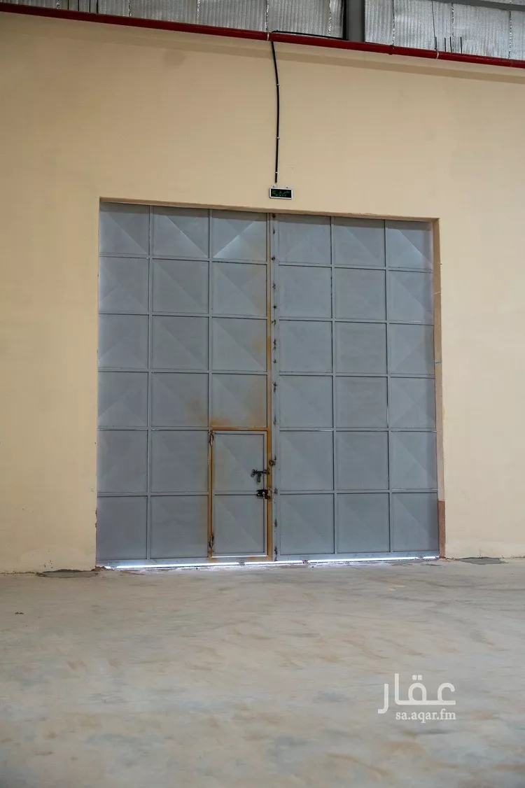 مستودع للإيجار في شارع وادي الغيل, حي السلي, مدينة الرياض, منطقة الرياض 8