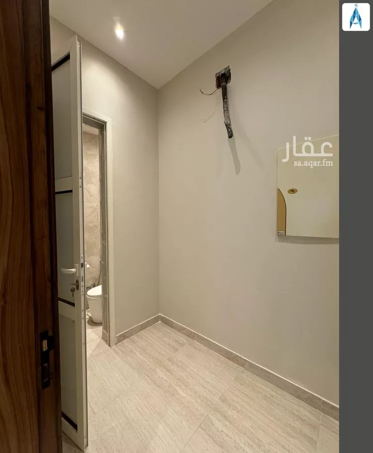 دور للبيع في شارع المدارة, حي المروج, مدينة الرياض, منطقة الرياض 14