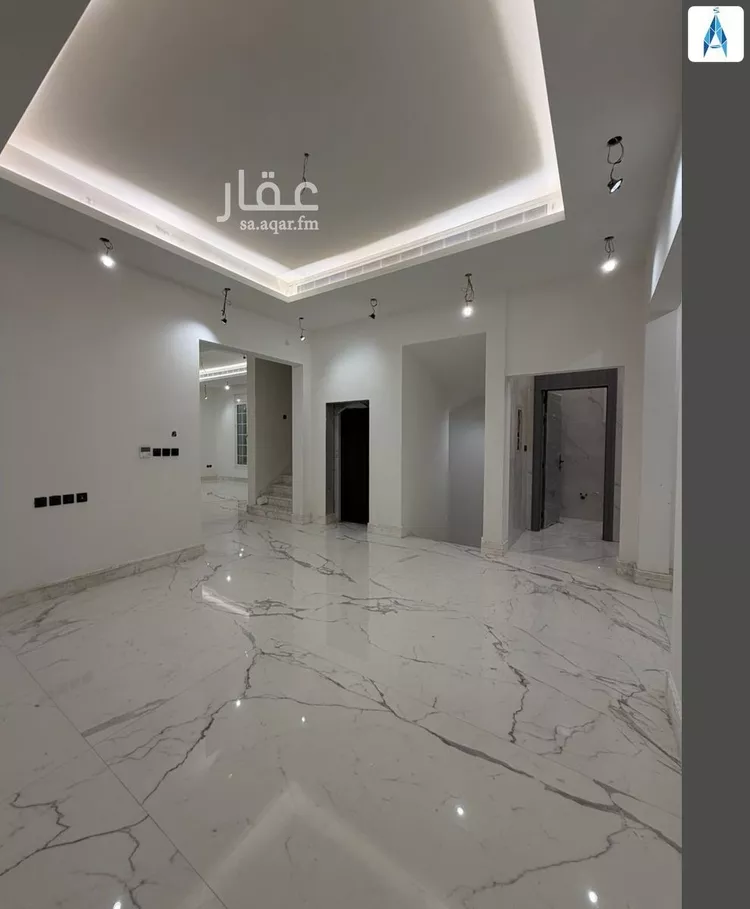 فيلا للبيع في شارع رقم 289, حي الملقا, مدينة الرياض, منطقة الرياض 11