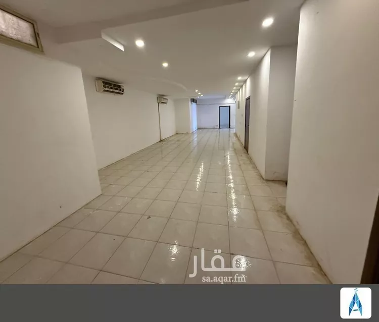 مستودع للإيجار في شارع البرد العليا, حي العمرة, مدينة مكة المكرمة, منطقة مكة المكرمة 6