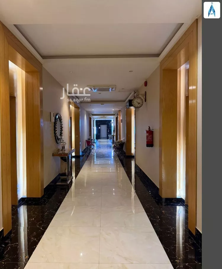 عمارة للإيجار في شارع عثمان بن عفان الفرعي, حي الفلاح, مدينة الرياض, منطقة الرياض 1 صورة
