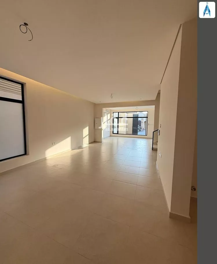 فيلا للإيجار في شارع البندق, حي الغدير, مدينة الرياض, منطقة الرياض 15