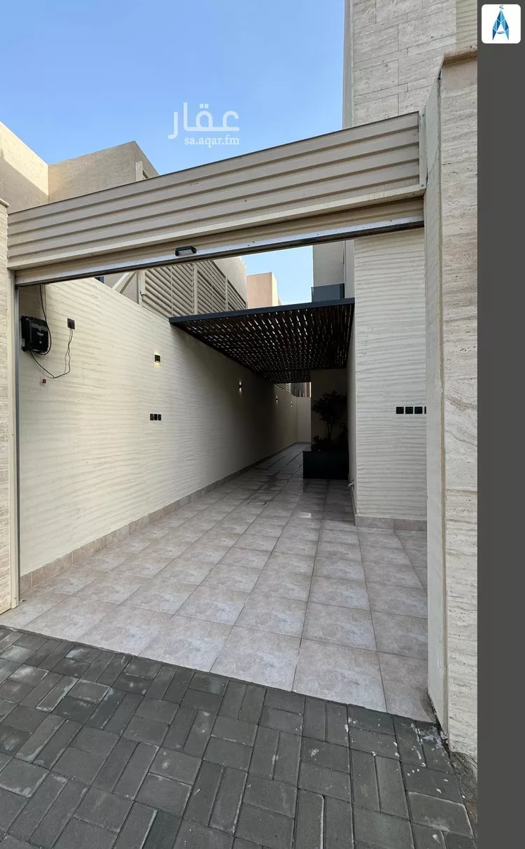 دور للبيع في شارع المدارة, حي المروج, مدينة الرياض, منطقة الرياض 11