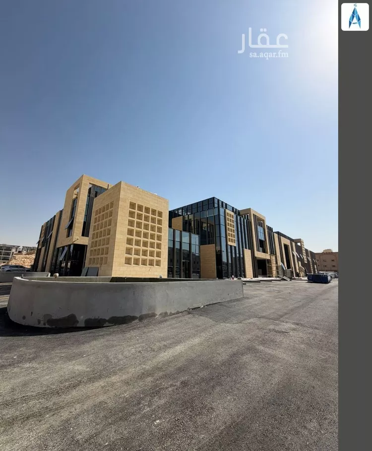 مكتب تجاري للإيجار في شارع الخيالة, حي الياسمين, مدينة الرياض, منطقة الرياض صورة 2