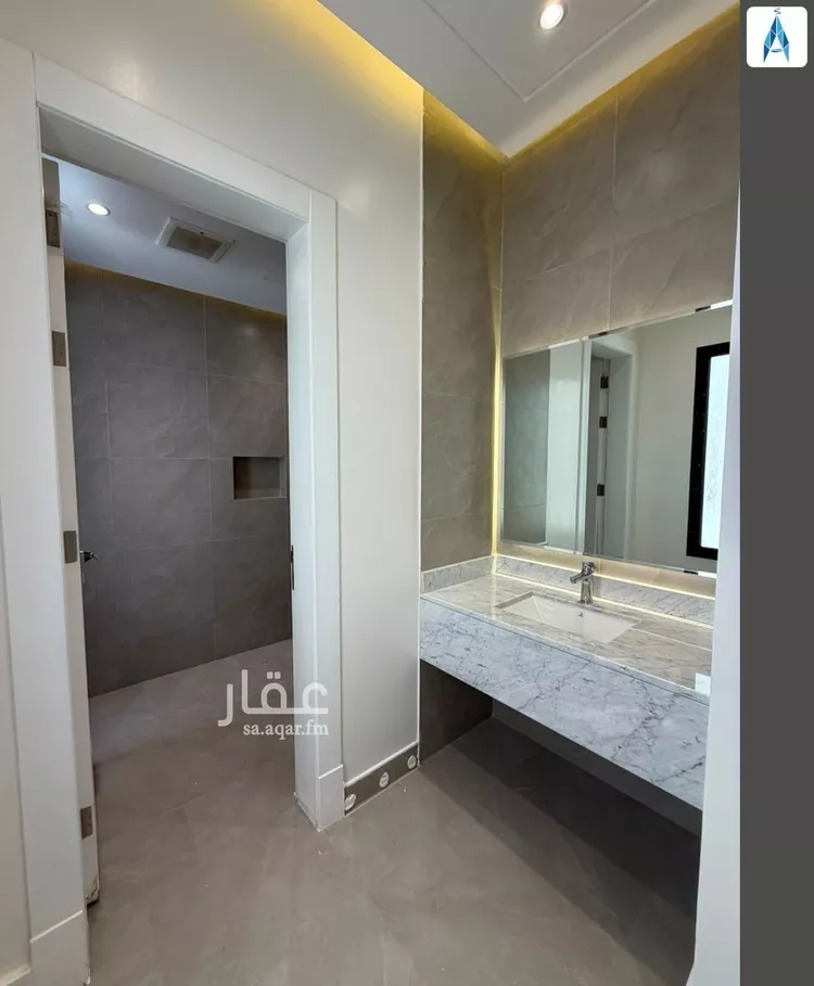 دور للإيجار في شارع رشيد الدين البزاز, حي القيروان, مدينة الرياض, منطقة الرياض صورة 4