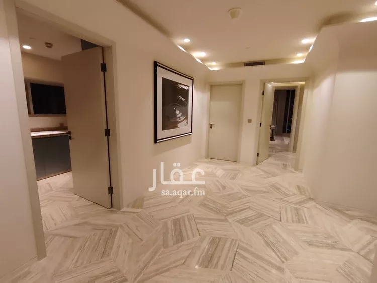 شقة للبيع في شارع الملك فهد الفرعي, حي العليا, مدينة الرياض, منطقة الرياض 8