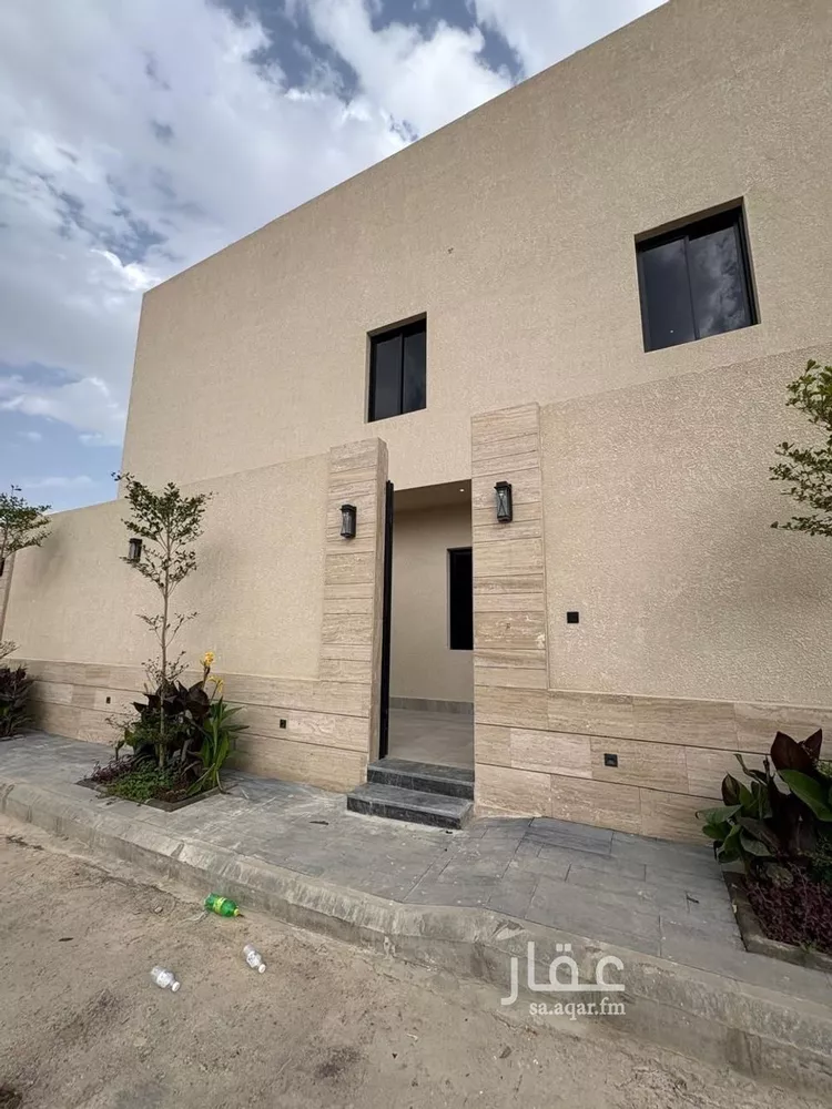 دور للبيع في شارع ضياء الخفاف, حي الشفاء, مدينة الرياض, منطقة الرياض
