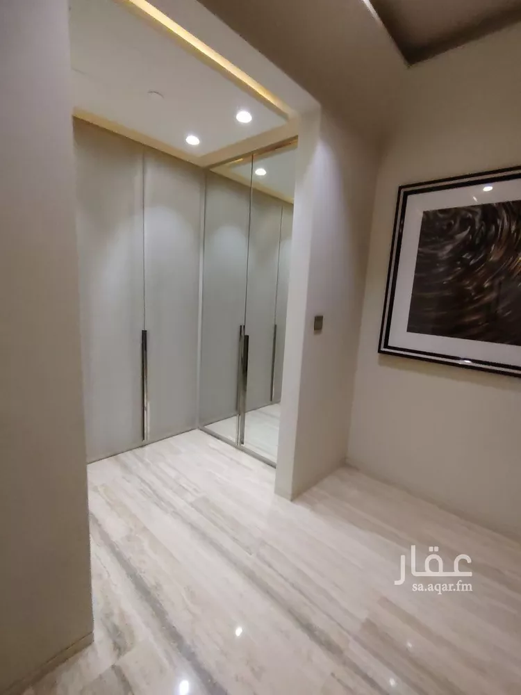 شقة للبيع في شارع الملك فهد الفرعي, حي العليا, مدينة الرياض, منطقة الرياض 11