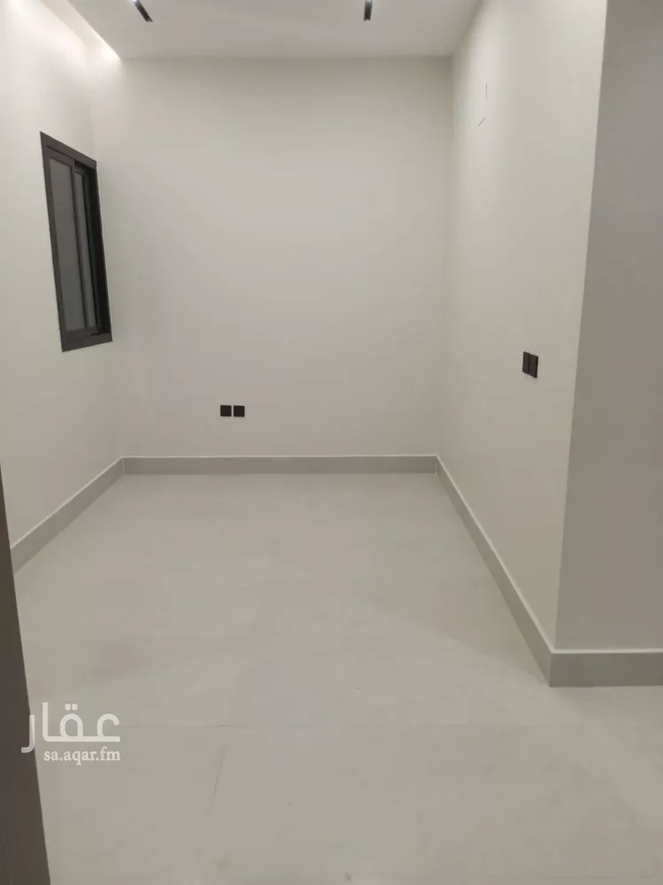 دور للبيع في شارع ضياء الخفاف, حي الشفاء, مدينة الرياض, منطقة الرياض 6