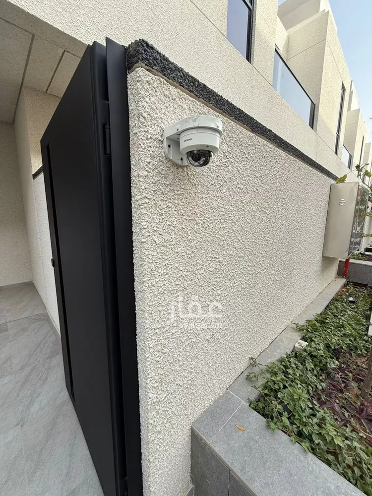 فيلا للبيع في شارع عباس بن قيس, حي أم الحمام الغربي, مدينة الرياض, منطقة الرياض صورة 2