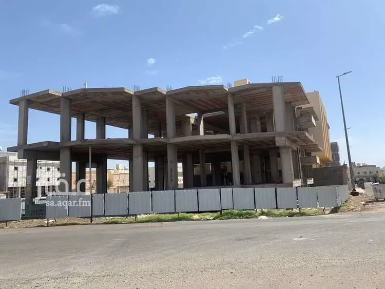 عمارة للبيع في شارع  الترمذي, حي العزيزية, مدينة المدينة المنورة, منطقة المدينة المنورة صورة 5