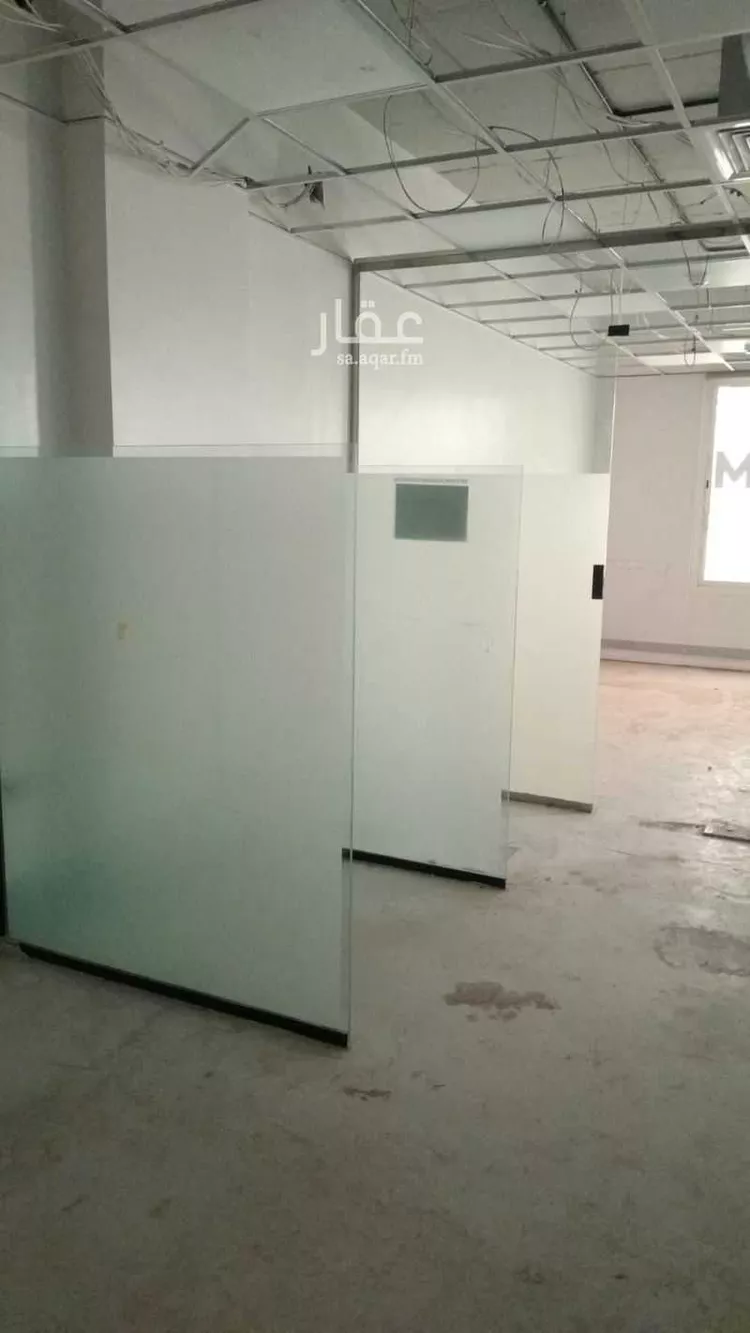 مكتب تجاري للإيجار في شارع رقم 319, حي الياسمين, مدينة الرياض, منطقة الرياض صورة 4