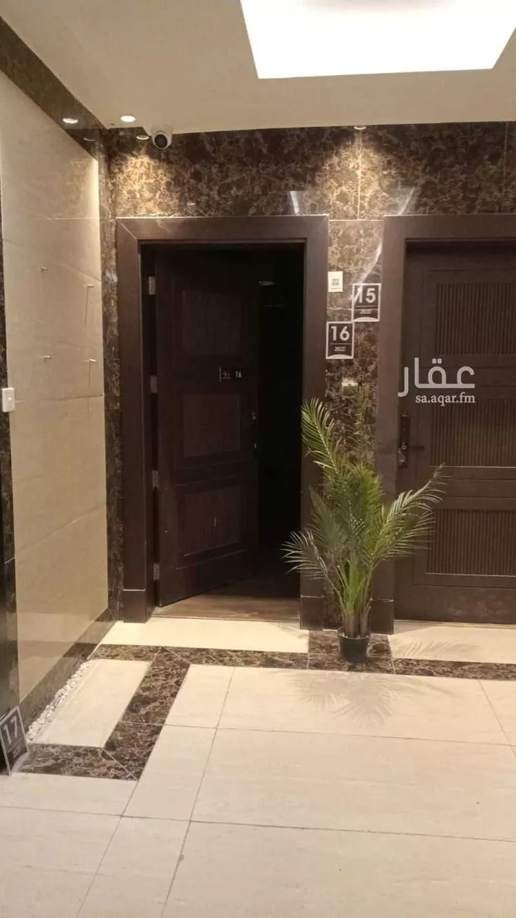 مكتب تجاري للإيجار في شارع انس بن مالك, حي الياسمين, مدينة الرياض, منطقة الرياض صورة 2