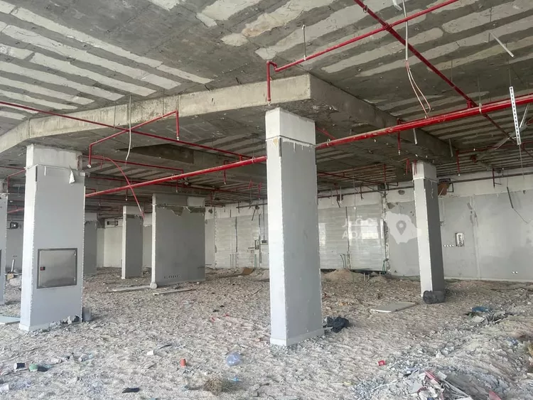 محل للإيجار في شارع ابي بكر الصديق الفرعي, حي الياسمين, مدينة الرياض, منطقة الرياض صورة 2