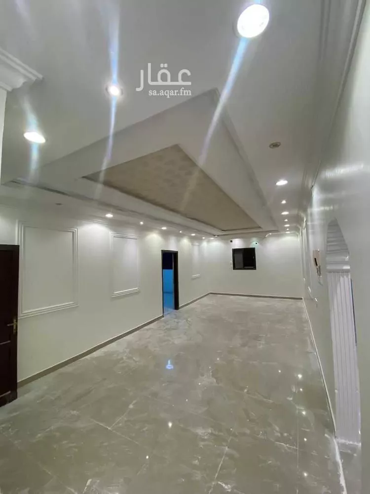 فيلا للبيع في شارع الدفاع, حي إشبيلية, مدينة الرياض, منطقة الرياض 11