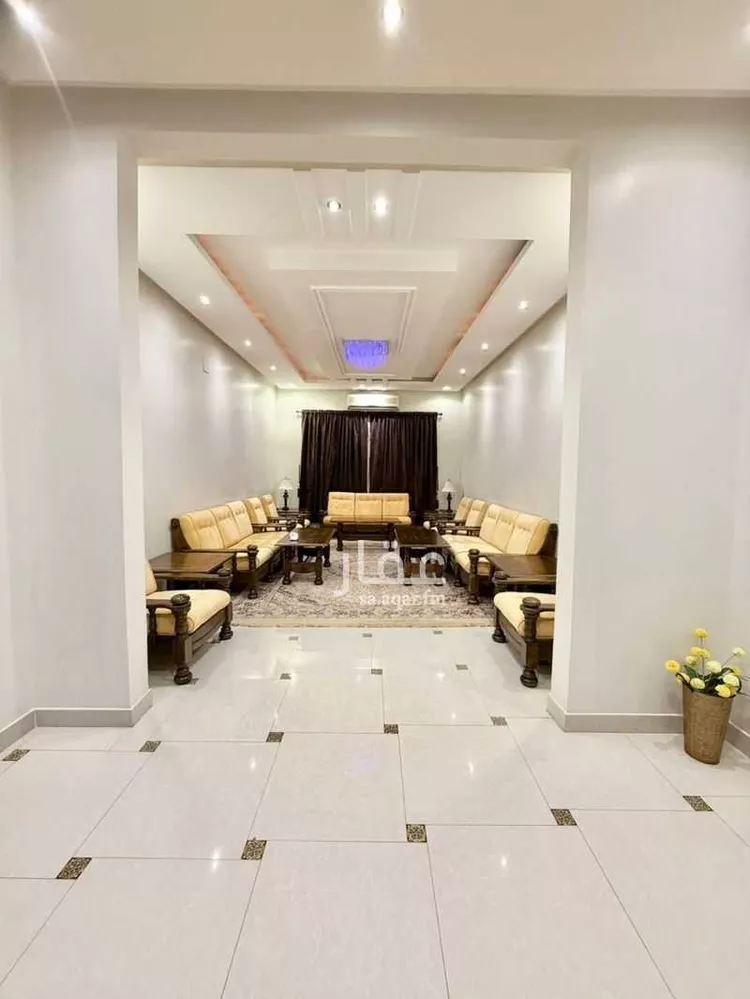 فيلا للبيع في شارع رآمة
, حي قرطبة, مدينة الرياض, منطقة الرياض 12