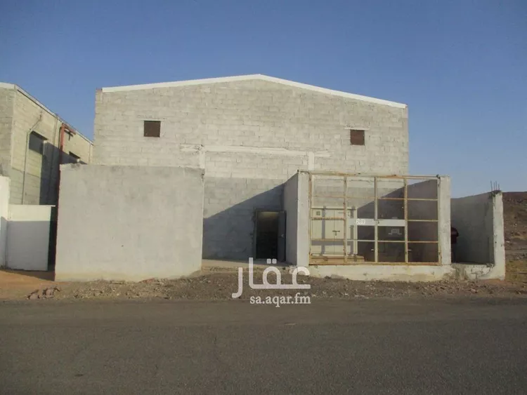 مستودع للإيجار في شارع اسماعيل بن ابراهيم بن مهاجر, حي الصناعية, مدينة المدينة المنورة, منطقة المدينة المنورة صورة 2