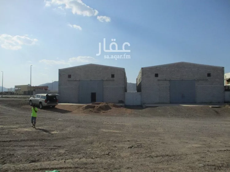 مستودع للإيجار في شارع اسماعيل بن ابراهيم بن مهاجر, حي الصناعية, مدينة المدينة المنورة, منطقة المدينة المنورة