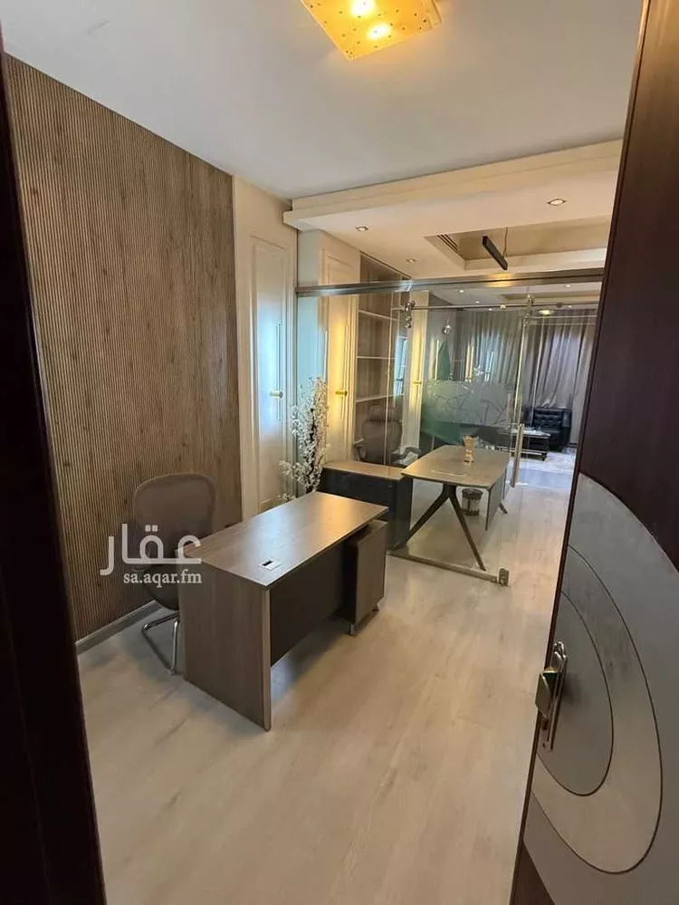 مكتب تجاري للإيجار في طريق الملك عبدالعزيز ، حي الربيع ، الرياض ، منطقة الرياض