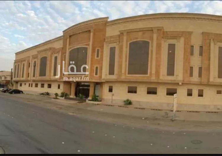 عمارة للإيجار في شارع عبدالله العنقري, حي الملك سلمان, مدينة الرياض, منطقة الرياض