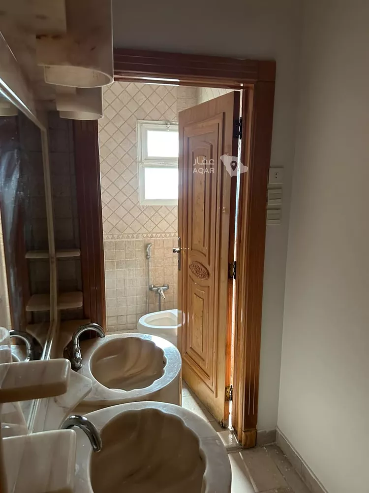 فيلا للإيجار في شارع دجلة, حي النموذجية, مدينة الرياض, منطقة الرياض 15