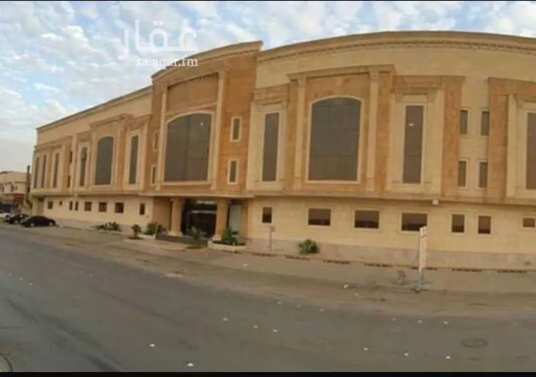 عمارة للإيجار في شارع عبدالله العنقري, حي الملك سلمان, مدينة الرياض, منطقة الرياض