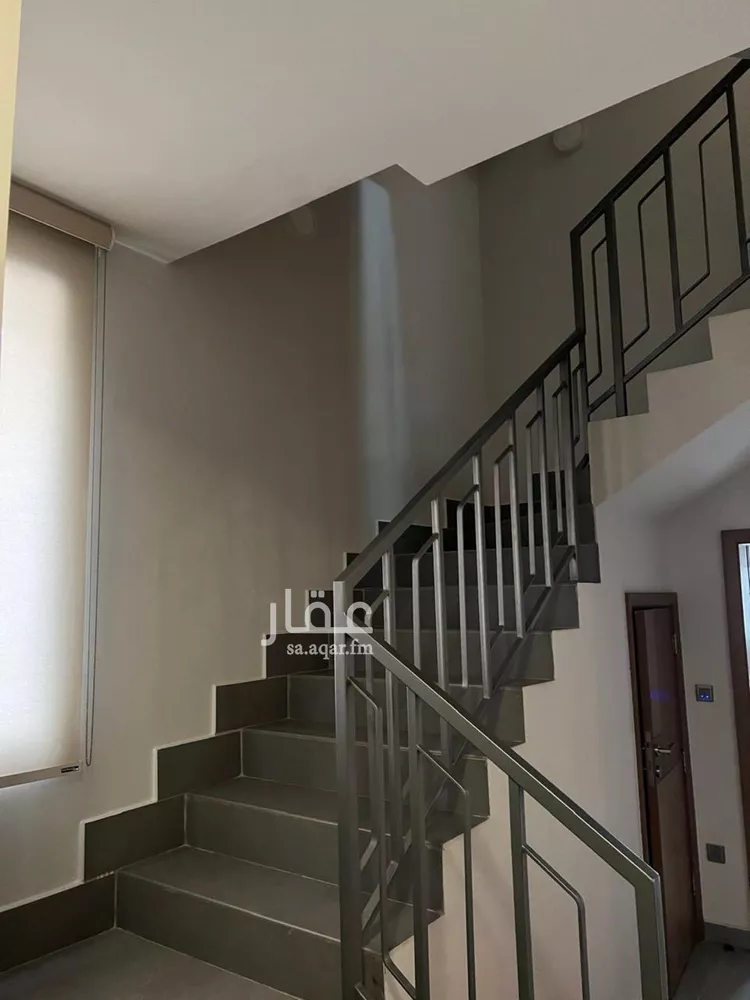 فيلا للإيجار في شارع العدل, حي الأمواج, مدينة الخبر, المنطقة الشرقية صورة 3