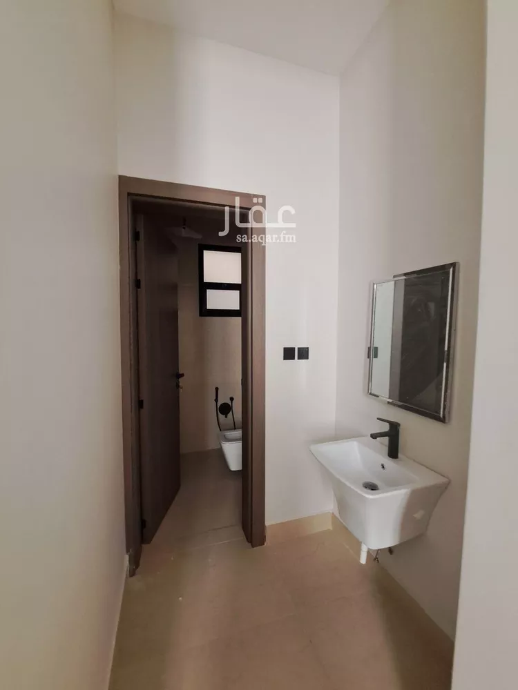 فيلا للبيع في شارع عمر بن الخطاب, حي الصفاء, مدينة الرياض, منطقة الرياض صورة 2