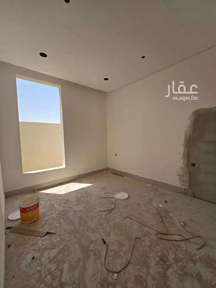 دور للبيع في شارع محمد بن الهيثم بن شبابة, حي الصفاء, مدينة الرياض, منطقة الرياض 6