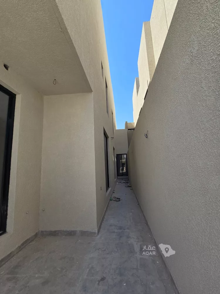 Villa for Sale in Riyadh As Safaa 11