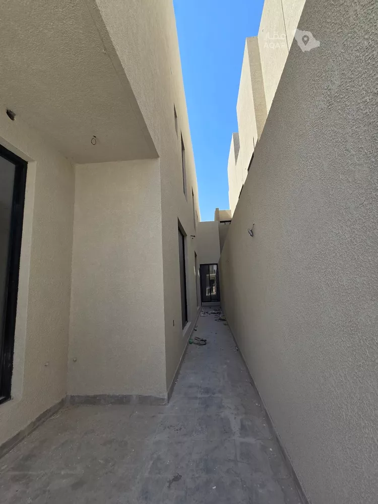 Villa for Sale in Riyadh As Safaa 10