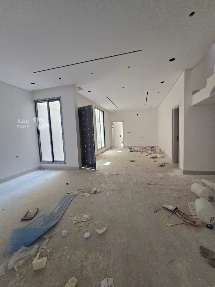 Villa for Sale in Riyadh As Safaa 13