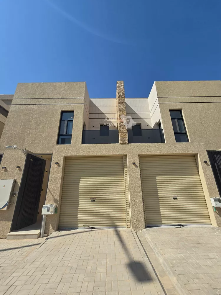 Floor for Sale in Riyadh As Safaa 14
