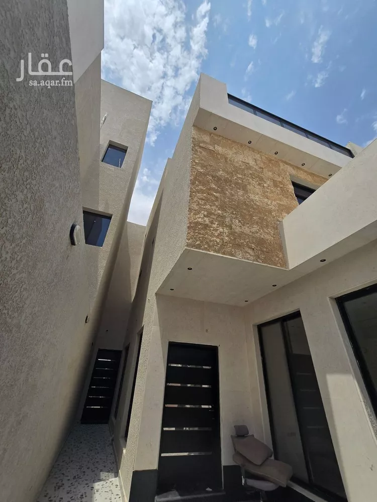 دور للبيع في شارع مجزاة بن ثور السدوسي, حي البيان, مدينة الرياض, منطقة الرياض صورة 5