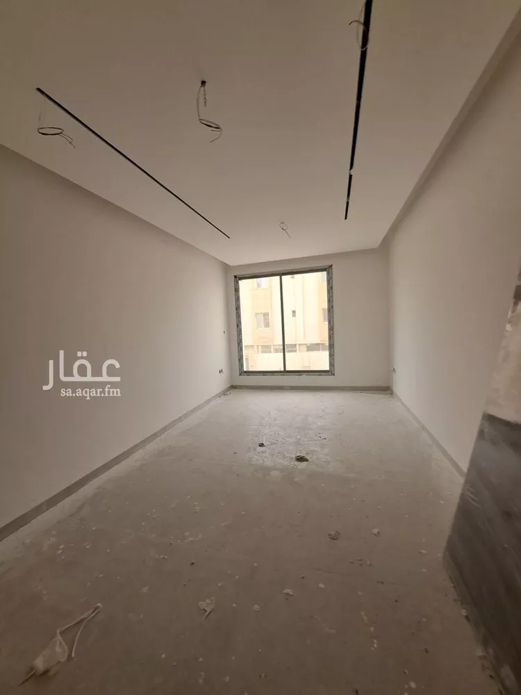 فيلا للبيع في شارع الحواتم, حي غرناطة, مدينة الرياض, منطقة الرياض صورة 2